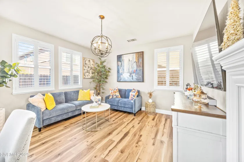 2015 Black Sand, Reno, Nevada 89521, 3 Bedrooms Bedrooms, ,3 BathroomsBathrooms,Residential,Residential,Black Sand,250057795