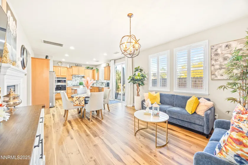 2015 Black Sand, Reno, Nevada 89521, 3 Bedrooms Bedrooms, ,3 BathroomsBathrooms,Residential,Residential,Black Sand,250057795