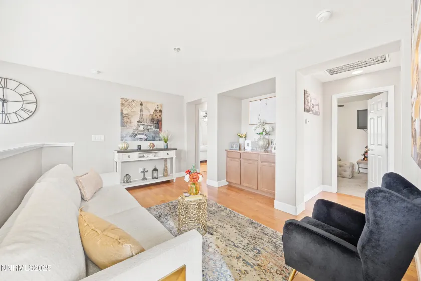 2015 Black Sand, Reno, Nevada 89521, 3 Bedrooms Bedrooms, ,3 BathroomsBathrooms,Residential,Residential,Black Sand,250057795