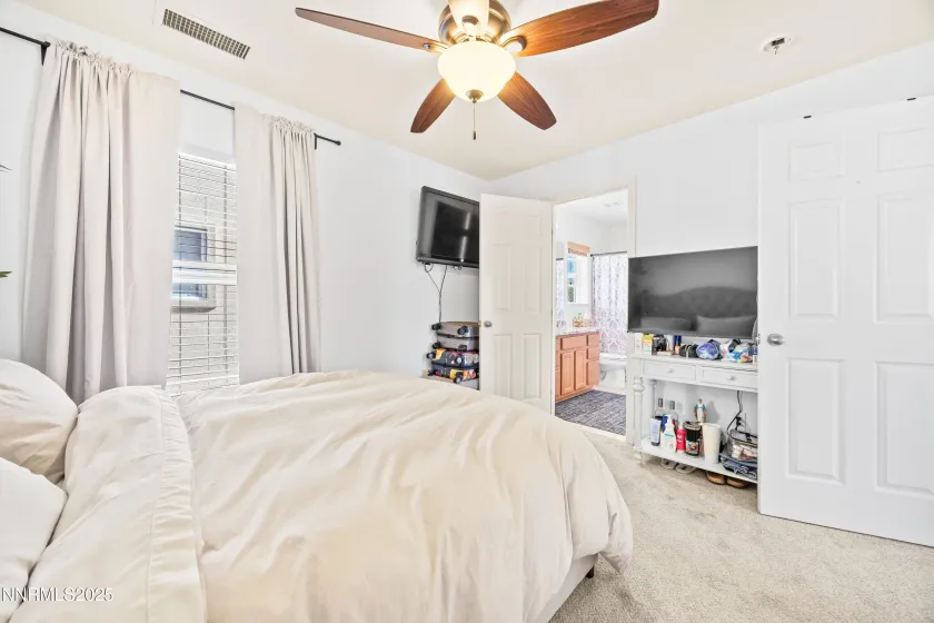 2015 Black Sand, Reno, Nevada 89521, 3 Bedrooms Bedrooms, ,3 BathroomsBathrooms,Residential,Residential,Black Sand,250057795