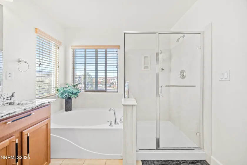 2015 Black Sand, Reno, Nevada 89521, 3 Bedrooms Bedrooms, ,3 BathroomsBathrooms,Residential,Residential,Black Sand,250057795