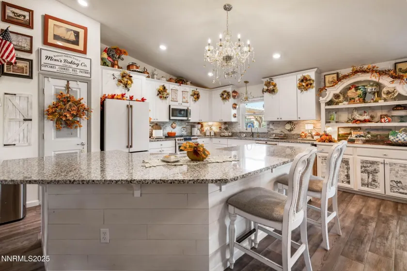 306 Redwall, Dayton, Nevada 89403, 4 Bedrooms Bedrooms, ,3 BathroomsBathrooms,Residential,Residential,Redwall,250057776