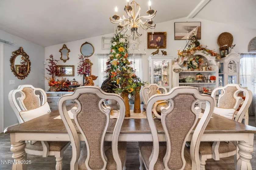 306 Redwall, Dayton, Nevada 89403, 4 Bedrooms Bedrooms, ,3 BathroomsBathrooms,Residential,Residential,Redwall,250057776