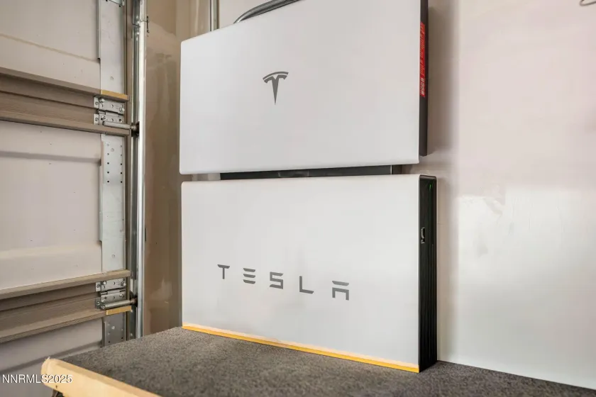 306 Redwall, Dayton, Nevada 89403, 4 Bedrooms Bedrooms, ,3 BathroomsBathrooms,Residential,Residential,Redwall,250057776