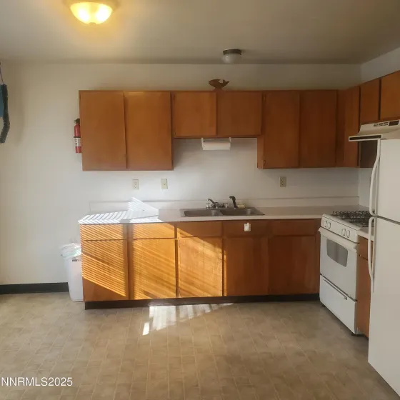 104 F, Hawthorne, Nevada 89415, 3 Bedrooms Bedrooms, ,2 BathroomsBathrooms,Residential,Residential,F,250057777