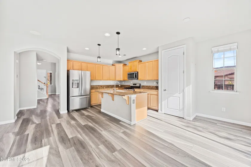 3991 White Oak, Sparks, Nevada 89436, 4 Bedrooms Bedrooms, ,4 BathroomsBathrooms,Residential,Residential,White Oak,250057779