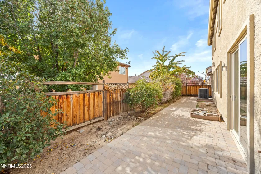 3991 White Oak, Sparks, Nevada 89436, 4 Bedrooms Bedrooms, ,4 BathroomsBathrooms,Residential,Residential,White Oak,250057779