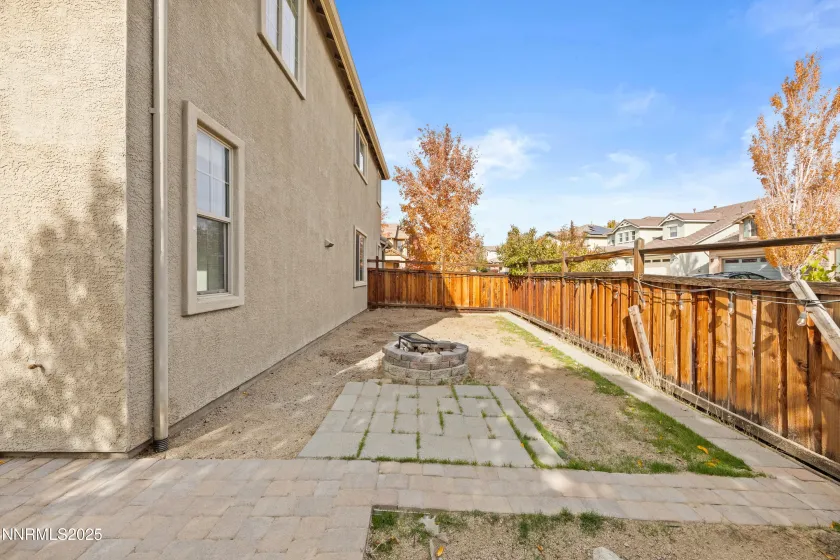 3991 White Oak, Sparks, Nevada 89436, 4 Bedrooms Bedrooms, ,4 BathroomsBathrooms,Residential,Residential,White Oak,250057779