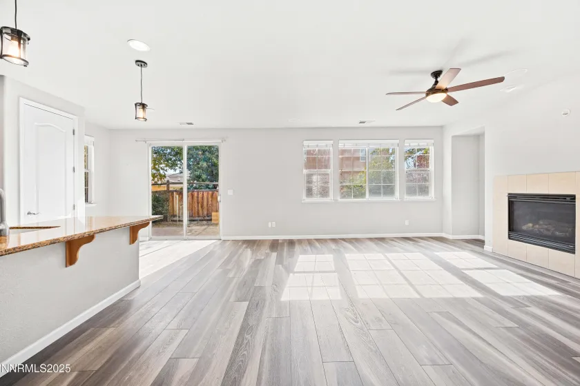 3991 White Oak, Sparks, Nevada 89436, 4 Bedrooms Bedrooms, ,4 BathroomsBathrooms,Residential,Residential,White Oak,250057779