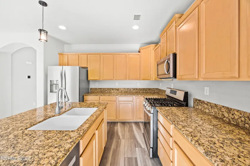 3991 White Oak, Sparks, Nevada 89436, 4 Bedrooms Bedrooms, ,4 BathroomsBathrooms,Residential,Residential,White Oak,250057779