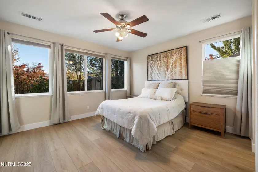 10560 Vista Alta, Reno, Nevada 89521, 3 Bedrooms Bedrooms, ,2 BathroomsBathrooms,Residential,Residential,Vista Alta,250057784