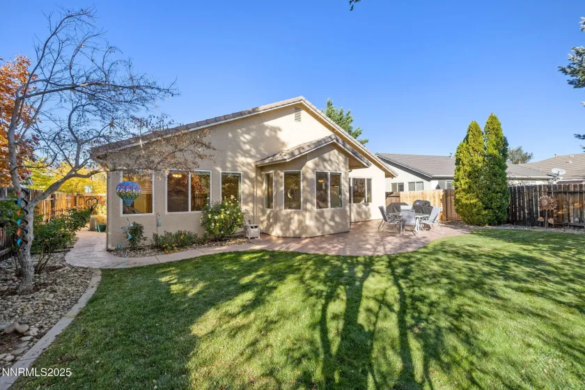 10560 Vista Alta, Reno, Nevada 89521, 3 Bedrooms Bedrooms, ,2 BathroomsBathrooms,Residential,Residential,Vista Alta,250057784