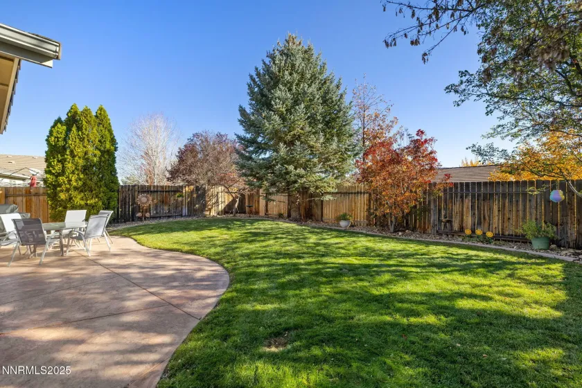 10560 Vista Alta, Reno, Nevada 89521, 3 Bedrooms Bedrooms, ,2 BathroomsBathrooms,Residential,Residential,Vista Alta,250057784