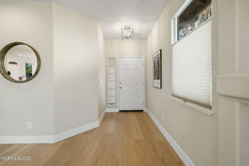 10560 Vista Alta, Reno, Nevada 89521, 3 Bedrooms Bedrooms, ,2 BathroomsBathrooms,Residential,Residential,Vista Alta,250057784