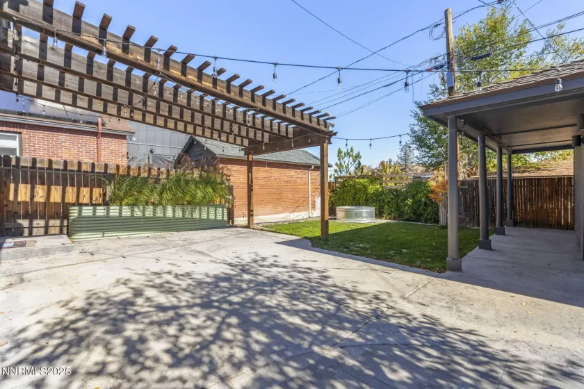 1114 Arlington, Reno, Nevada 89509, 3 Bedrooms Bedrooms, ,2 BathroomsBathrooms,Residential,Residential,Arlington,250057785