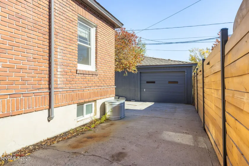 1114 Arlington, Reno, Nevada 89509, 3 Bedrooms Bedrooms, ,2 BathroomsBathrooms,Residential,Residential,Arlington,250057785