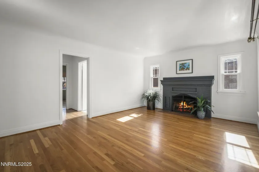 1114 Arlington, Reno, Nevada 89509, 3 Bedrooms Bedrooms, ,2 BathroomsBathrooms,Residential,Residential,Arlington,250057785