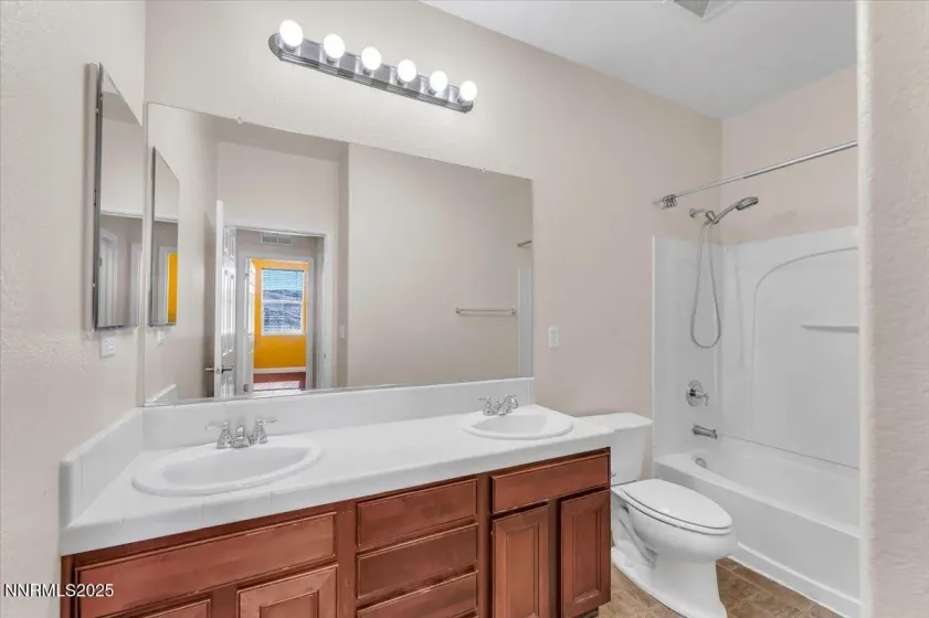 6513 Citori, Sparks, Nevada 89436, 4 Bedrooms Bedrooms, ,3 BathroomsBathrooms,Residential,Residential,Citori,250057793