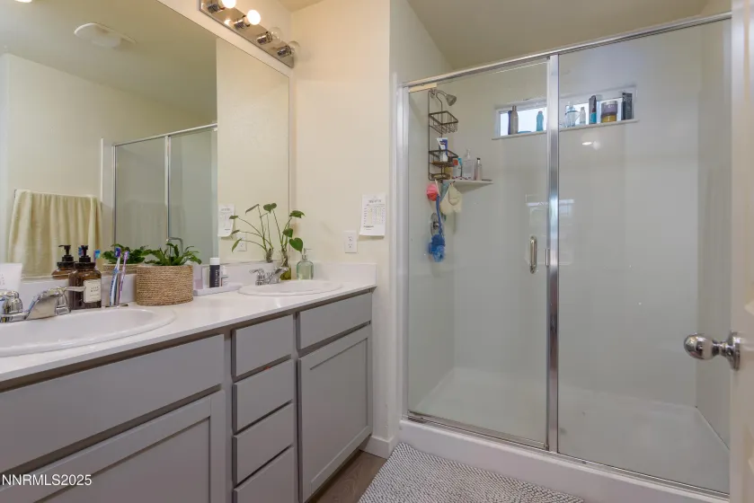 8838 Wolf Moon, Reno, Nevada 89506, 4 Bedrooms Bedrooms, ,3 BathroomsBathrooms,Residential,Residential,Wolf Moon,250057799