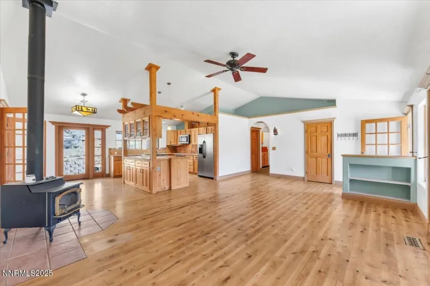 21410 Sazarac, Reno, Nevada 89521, 4 Bedrooms Bedrooms, ,3 BathroomsBathrooms,Residential,Residential,Sazarac,250057800