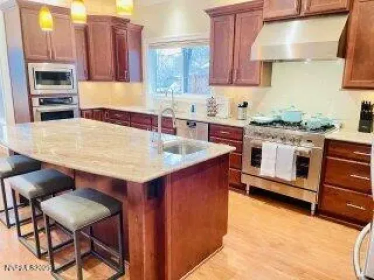 60 Caliente, Reno, Nevada 89509, 3 Bedrooms Bedrooms, ,2 BathroomsBathrooms,Residential,Residential,Caliente,250057801