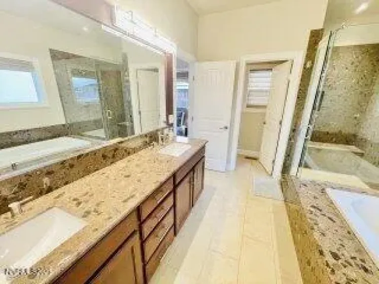 60 Caliente, Reno, Nevada 89509, 3 Bedrooms Bedrooms, ,2 BathroomsBathrooms,Residential,Residential,Caliente,250057801