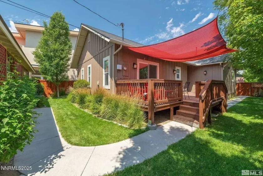 60 Caliente, Reno, Nevada 89509, 3 Bedrooms Bedrooms, ,2 BathroomsBathrooms,Residential,Residential,Caliente,250057801