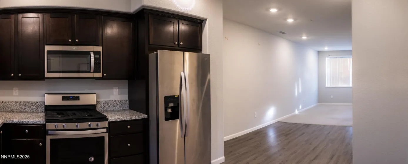 2780 Elsie Irene, Reno, Nevada 89503, 2 Bedrooms Bedrooms, ,3 BathroomsBathrooms,Residential,Residential,Elsie Irene,250057802