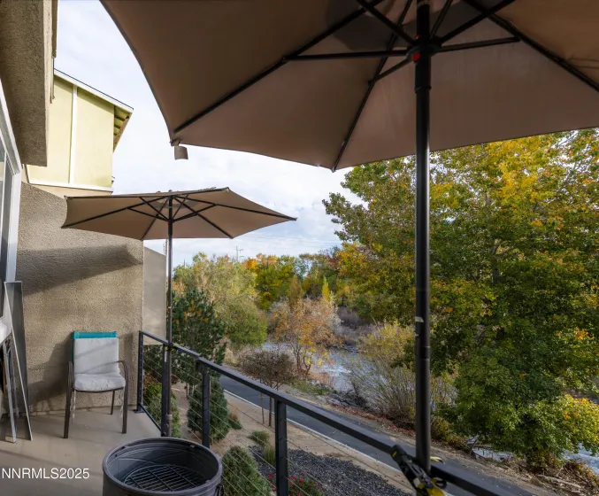 2780 Elsie Irene, Reno, Nevada 89503, 2 Bedrooms Bedrooms, ,3 BathroomsBathrooms,Residential,Residential,Elsie Irene,250057802