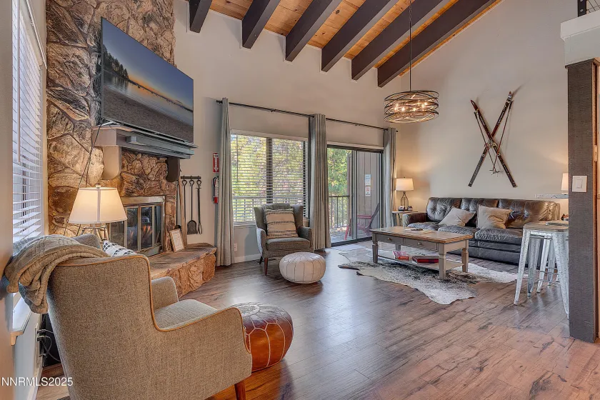 9 Katherine, Stateline, Nevada 89449, 2 Bedrooms Bedrooms, ,2 BathroomsBathrooms,Residential,Residential,Katherine,250057803