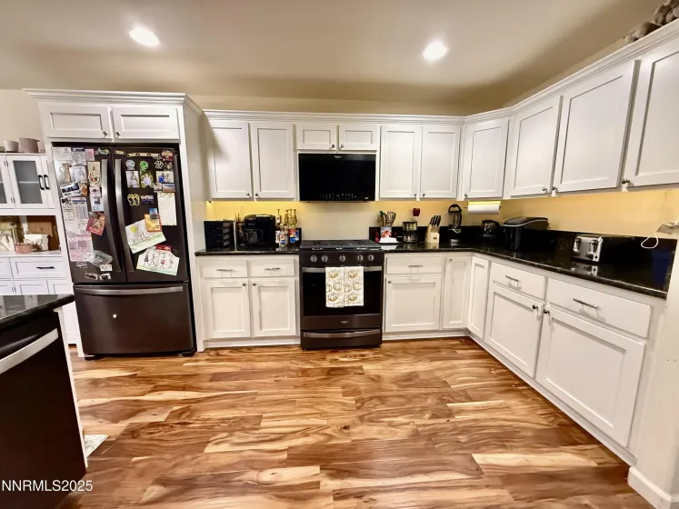 641 Megan, Fallon, Nevada 89406, 3 Bedrooms Bedrooms, ,2 BathroomsBathrooms,Residential,Residential,Megan,250057806