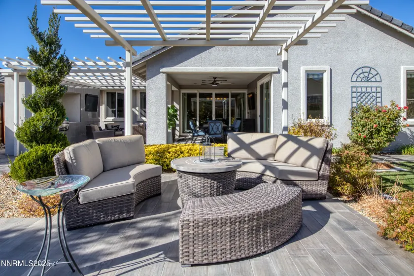 9930 Hafflinger, Reno, Nevada 89521, 2 Bedrooms Bedrooms, ,2 BathroomsBathrooms,Residential,Residential,Hafflinger,250057811