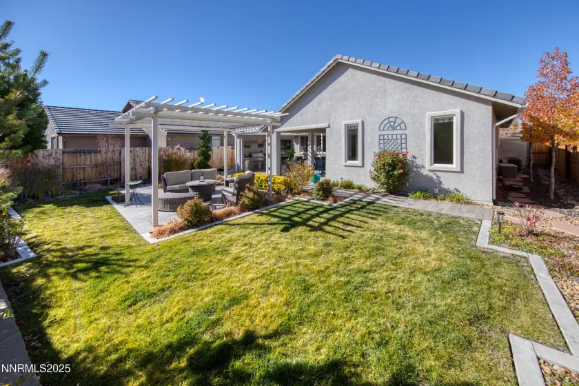 9930 Hafflinger, Reno, Nevada 89521, 2 Bedrooms Bedrooms, ,2 BathroomsBathrooms,Residential,Residential,Hafflinger,250057811