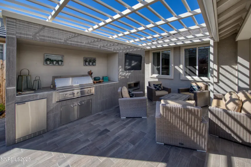 9930 Hafflinger, Reno, Nevada 89521, 2 Bedrooms Bedrooms, ,2 BathroomsBathrooms,Residential,Residential,Hafflinger,250057811