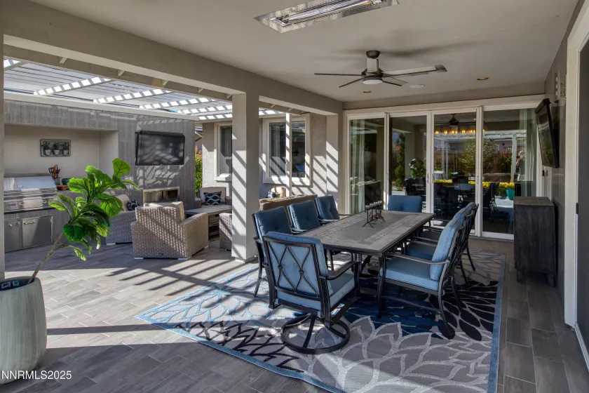 9930 Hafflinger, Reno, Nevada 89521, 2 Bedrooms Bedrooms, ,2 BathroomsBathrooms,Residential,Residential,Hafflinger,250057811