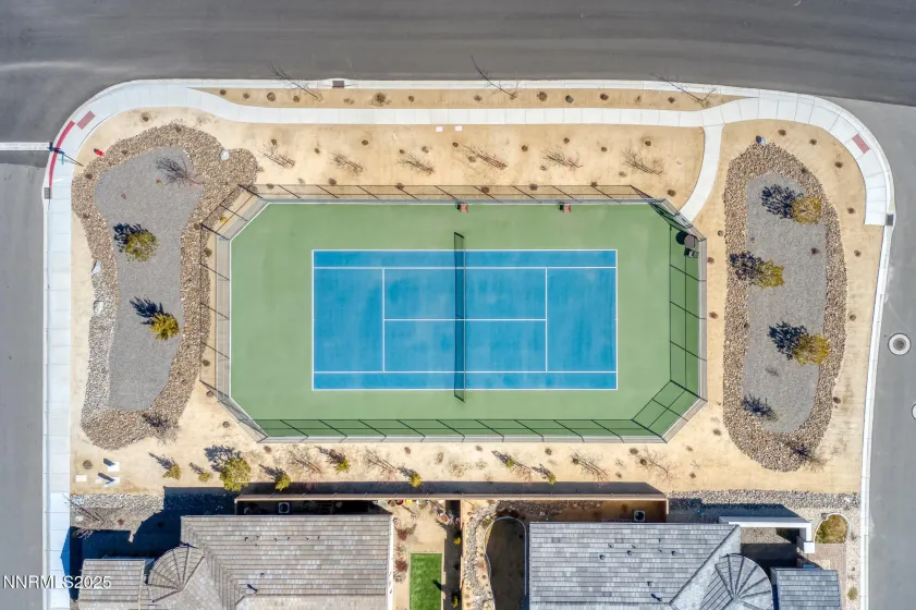 9930 Hafflinger, Reno, Nevada 89521, 2 Bedrooms Bedrooms, ,2 BathroomsBathrooms,Residential,Residential,Hafflinger,250057811