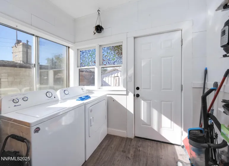 126 Laverne, Fallon, Nevada 89406, 2 Bedrooms Bedrooms, ,1 BathroomBathrooms,Residential,Residential,Laverne,250057810