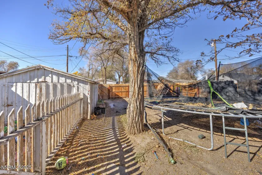 126 Laverne, Fallon, Nevada 89406, 2 Bedrooms Bedrooms, ,1 BathroomBathrooms,Residential,Residential,Laverne,250057810