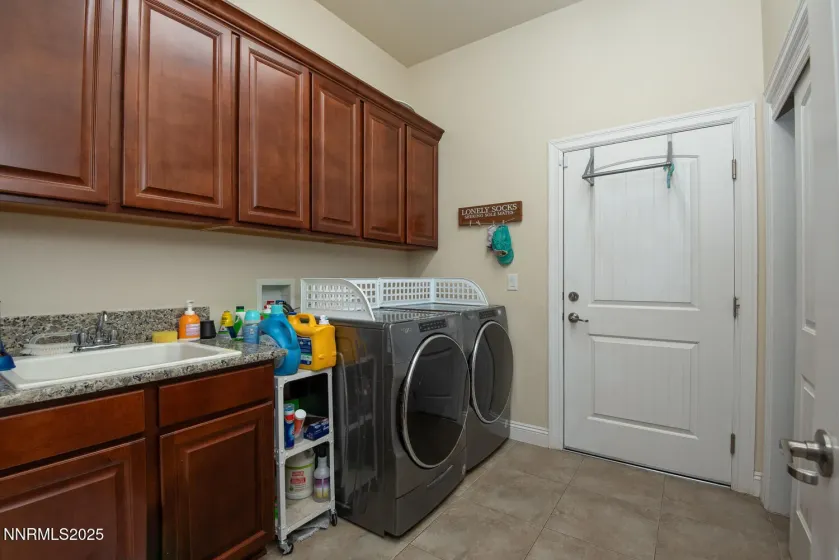 1114 Galante, Minden, Nevada 89423, 4 Bedrooms Bedrooms, ,4 BathroomsBathrooms,Residential,Residential,Galante,250057814