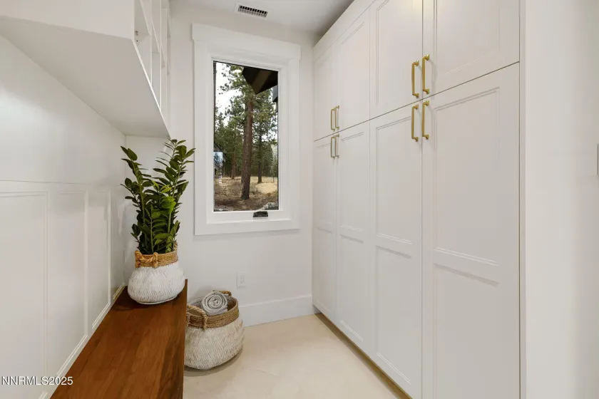 3363 Golf Club, Carson City, Nevada 89705, 4 Bedrooms Bedrooms, ,5 BathroomsBathrooms,Residential,Residential,Golf Club,250057818