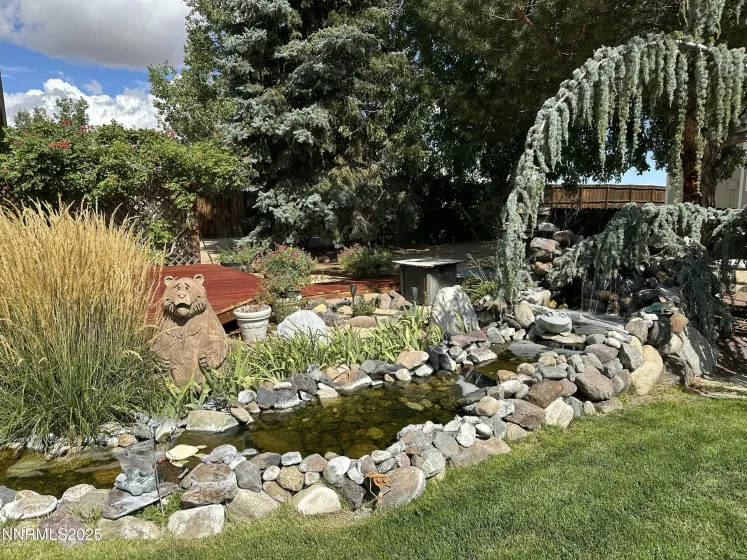 25 Nives, Sparks, Nevada 89441, 4 Bedrooms Bedrooms, ,3 BathroomsBathrooms,Residential,Residential,Nives,250057819