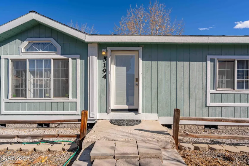 5194 Northern Lights, Reno, Nevada 89506, 3 Bedrooms Bedrooms, ,2 BathroomsBathrooms,Residential,Residential,Northern Lights,250057820