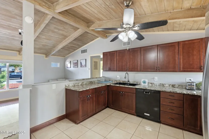 1121 Greenbrae, Sparks, Nevada 89431, 3 Bedrooms Bedrooms, ,1 BathroomBathrooms,Residential,Residential,Greenbrae,250056279