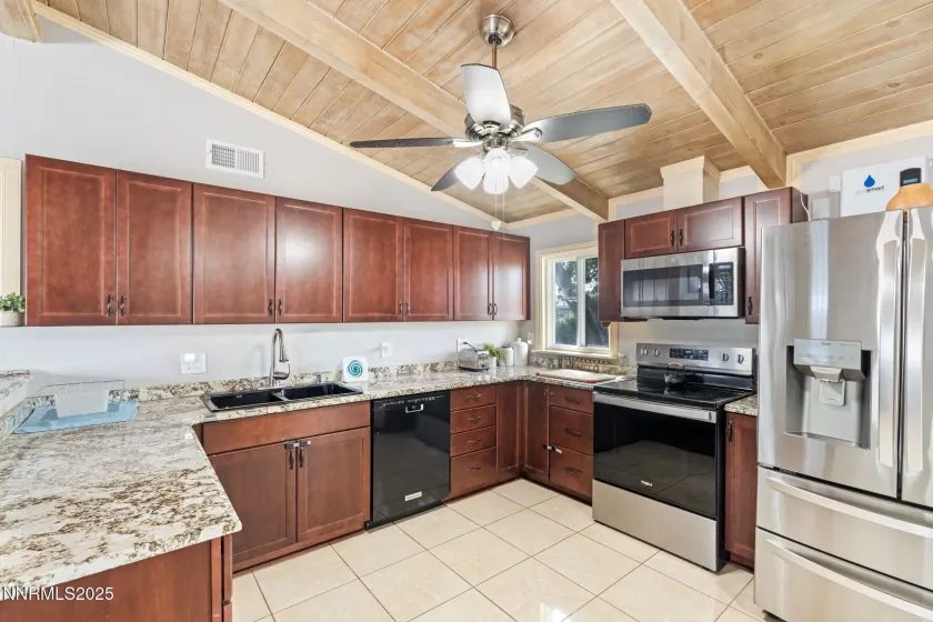 1121 Greenbrae, Sparks, Nevada 89431, 3 Bedrooms Bedrooms, ,1 BathroomBathrooms,Residential,Residential,Greenbrae,250056279