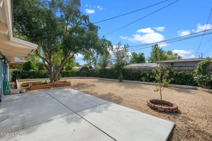 1121 Greenbrae, Sparks, Nevada 89431, 3 Bedrooms Bedrooms, ,1 BathroomBathrooms,Residential,Residential,Greenbrae,250056279