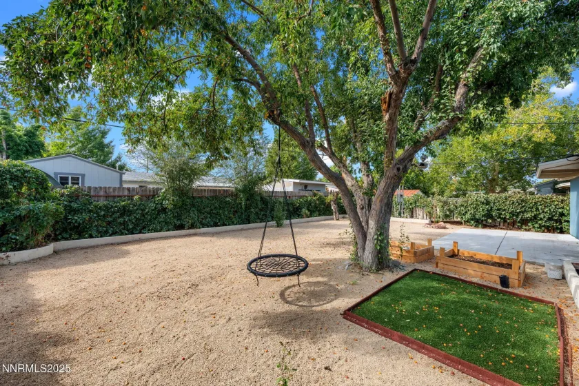 1121 Greenbrae, Sparks, Nevada 89431, 3 Bedrooms Bedrooms, ,1 BathroomBathrooms,Residential,Residential,Greenbrae,250056279