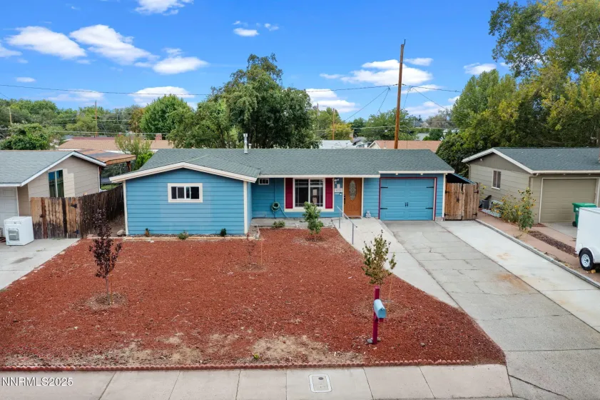 1121 Greenbrae, Sparks, Nevada 89431, 3 Bedrooms Bedrooms, ,1 BathroomBathrooms,Residential,Residential,Greenbrae,250056279