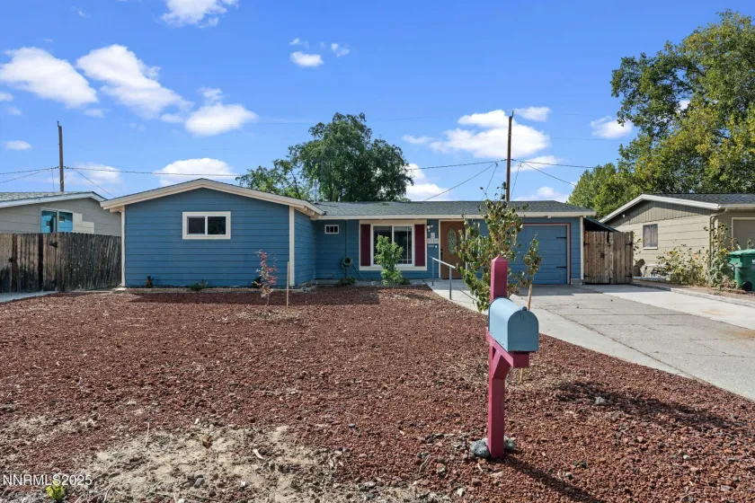 1121 Greenbrae, Sparks, Nevada 89431, 3 Bedrooms Bedrooms, ,1 BathroomBathrooms,Residential,Residential,Greenbrae,250056279