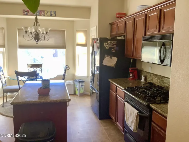 211 Shady Grove, Dayton, Nevada 89403, 3 Bedrooms Bedrooms, ,2 BathroomsBathrooms,Residential,Residential,Shady Grove,250057824