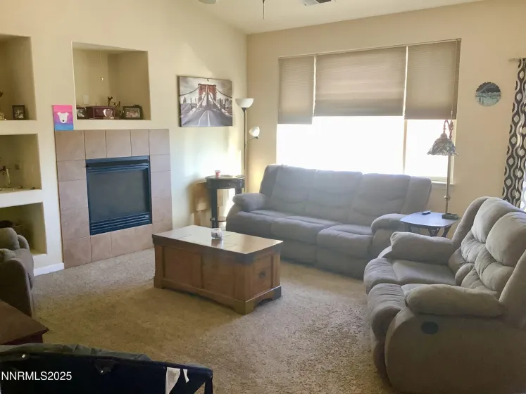 211 Shady Grove, Dayton, Nevada 89403, 3 Bedrooms Bedrooms, ,2 BathroomsBathrooms,Residential,Residential,Shady Grove,250057824